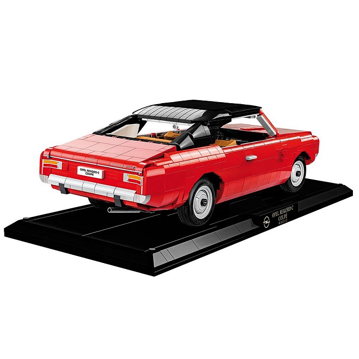 Opel Rekord C Coupe - Executive Edition - fot. 3