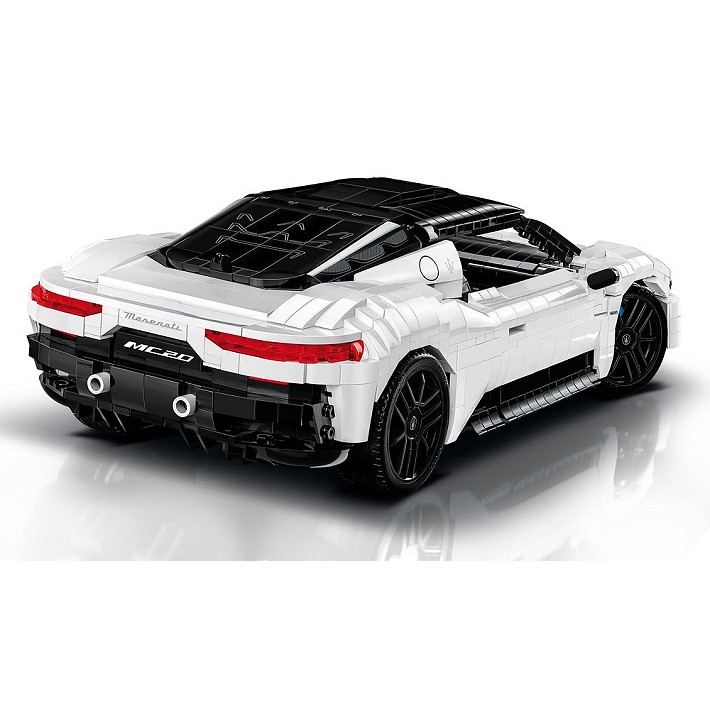Maserati MC20 - uszkodzone opakowanie - fot. 4