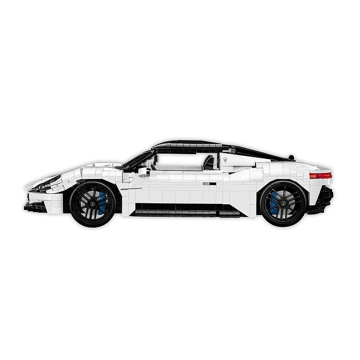 Maserati MC20 - uszkodzone opakowanie - fot. 5